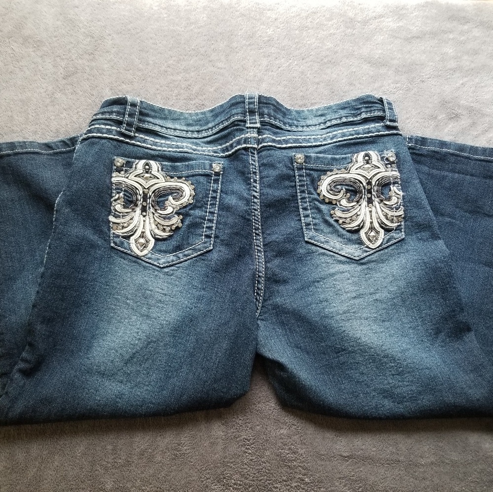 Suki Jean Capris size 12